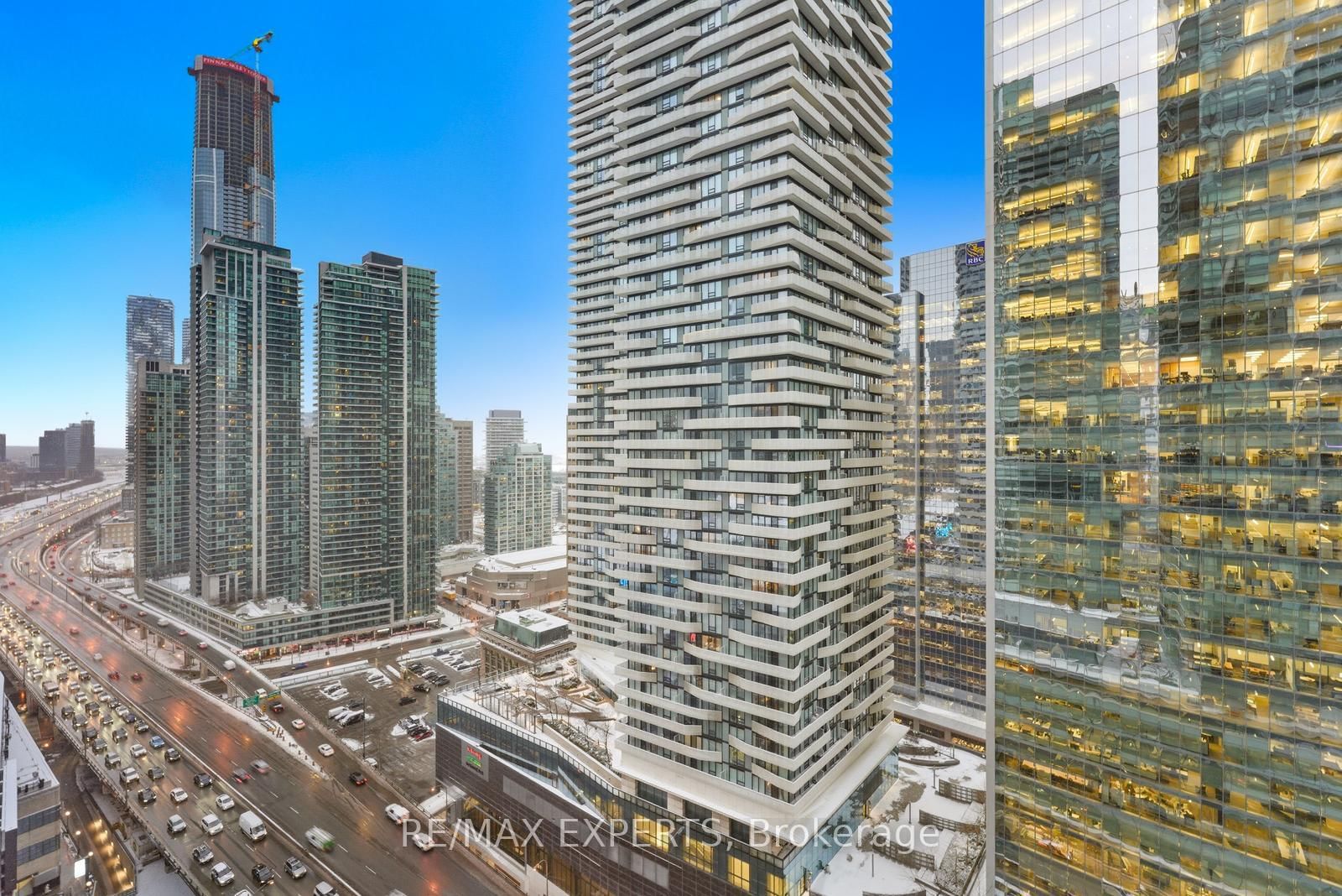 55 Bremner Boulevard, Unit 2405 - Photo 26