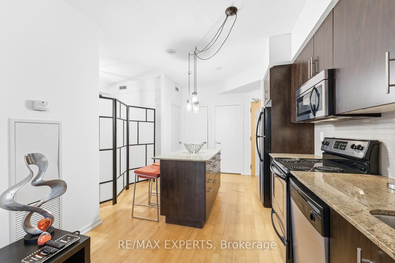 55 Bremner Boulevard, Unit 2405 - Photo 7
