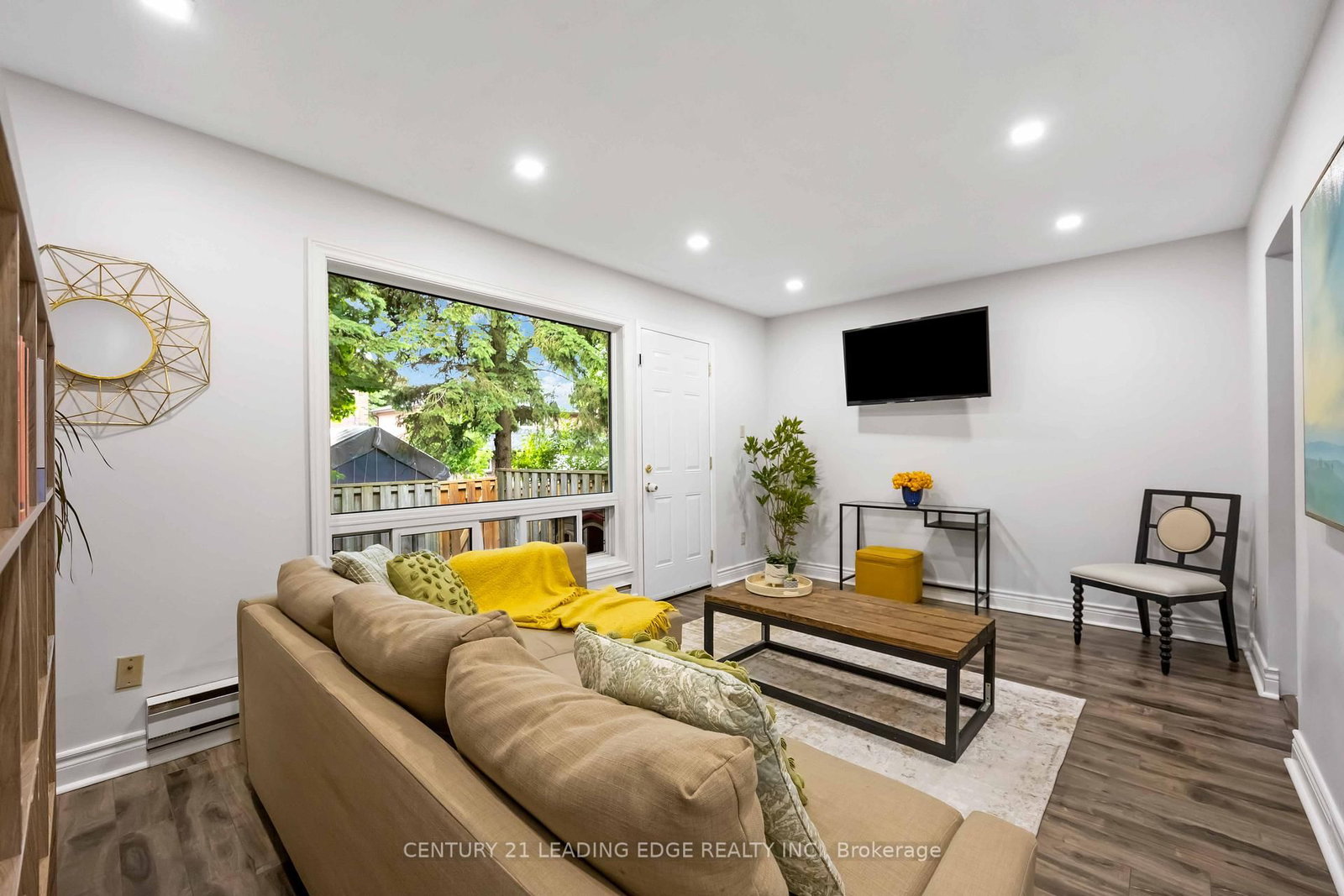 Townhouse for sale at 18 Rock Fern Way, Toronto, Ontario, M2J 4N2 - Don Valley Village - MLS: C12979680