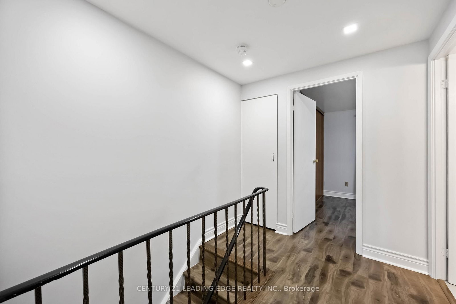 Townhouse for sale at 18 Rock Fern Way, Toronto, Ontario, M2J 4N2 - Don Valley Village - MLS: C12979680