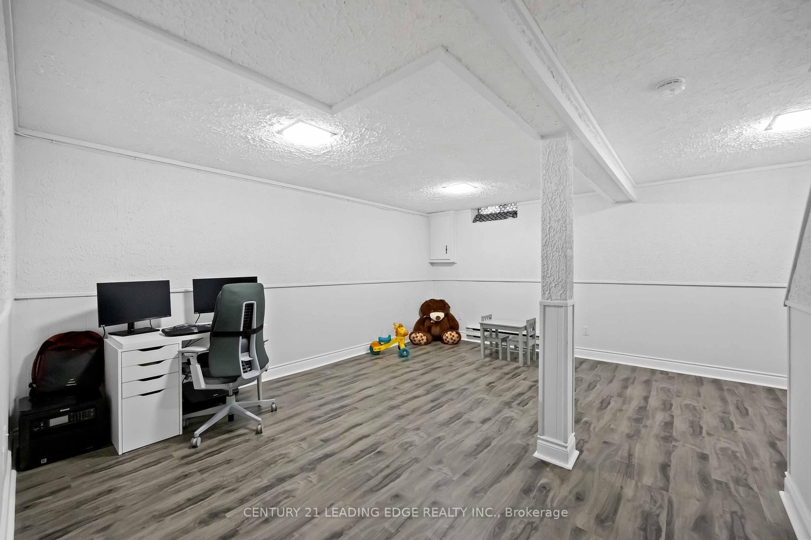 Townhouse for sale at 18 Rock Fern Way, Toronto, Ontario, M2J 4N2 - Don Valley Village - MLS: C12979680