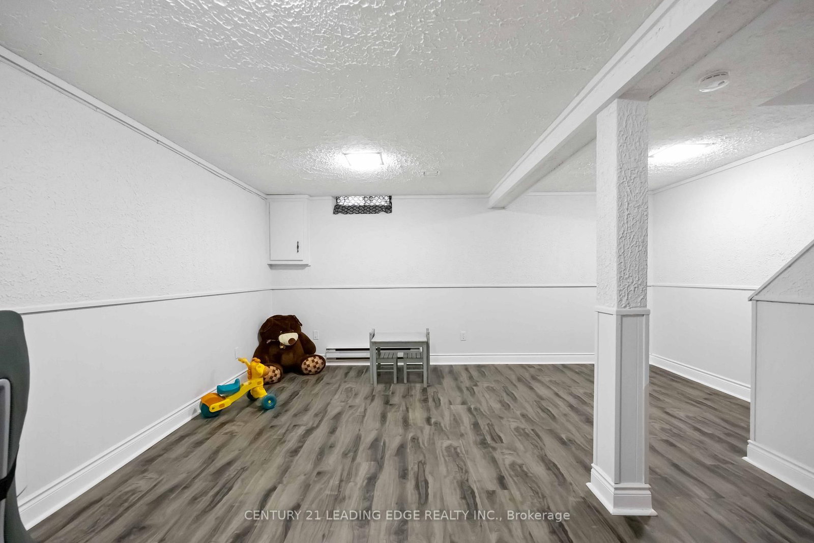 Townhouse for sale at 18 Rock Fern Way, Toronto, Ontario, M2J 4N2 - Don Valley Village - MLS: C12979680