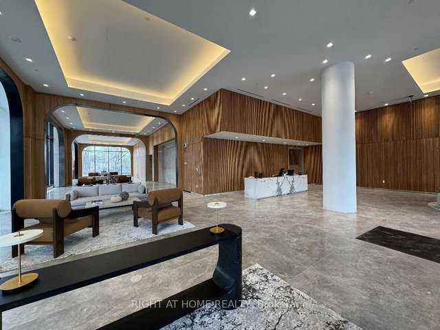 2805 - 29 Green Trail Court