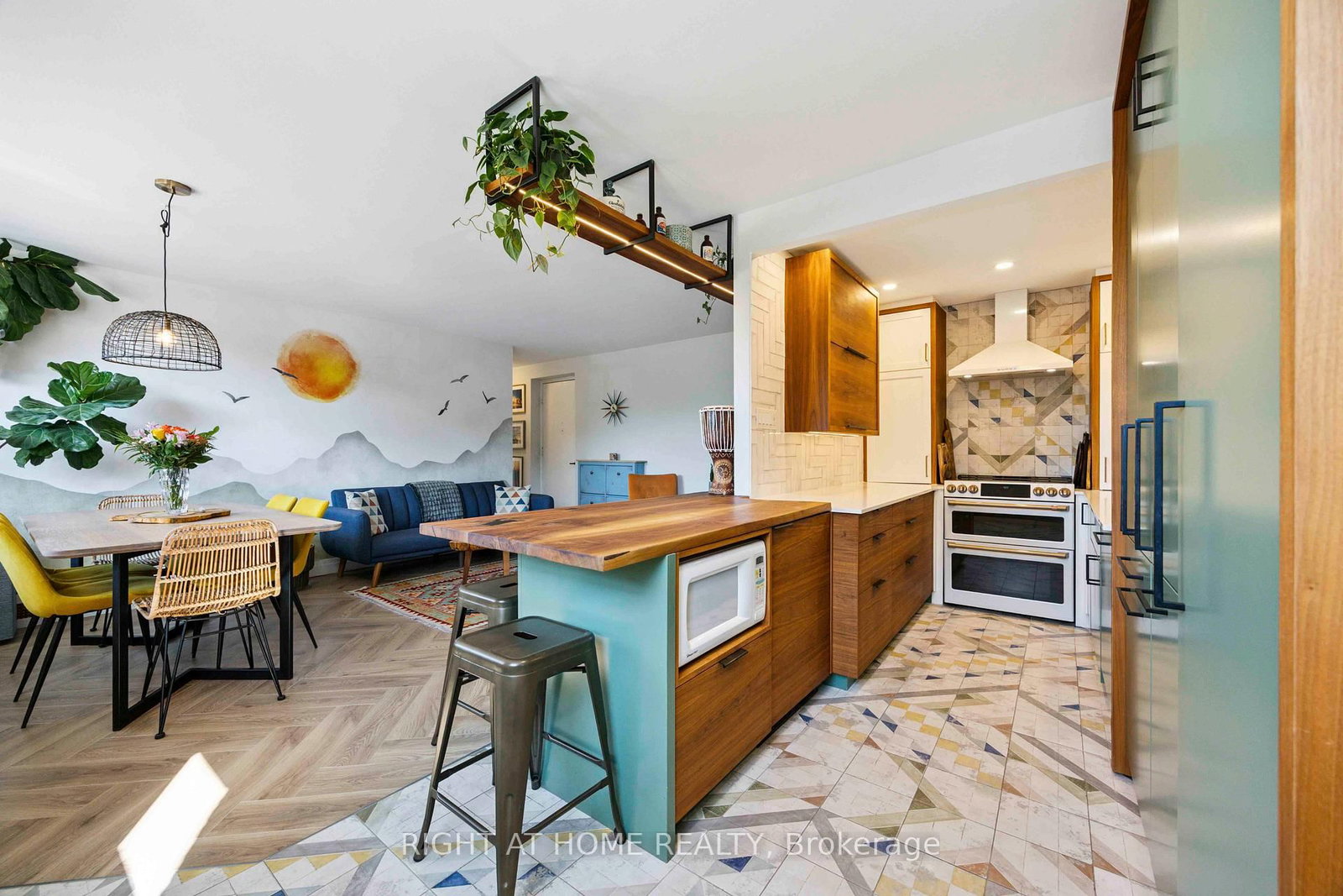 57 Neptune Drive, Unit 103 - Photo 12