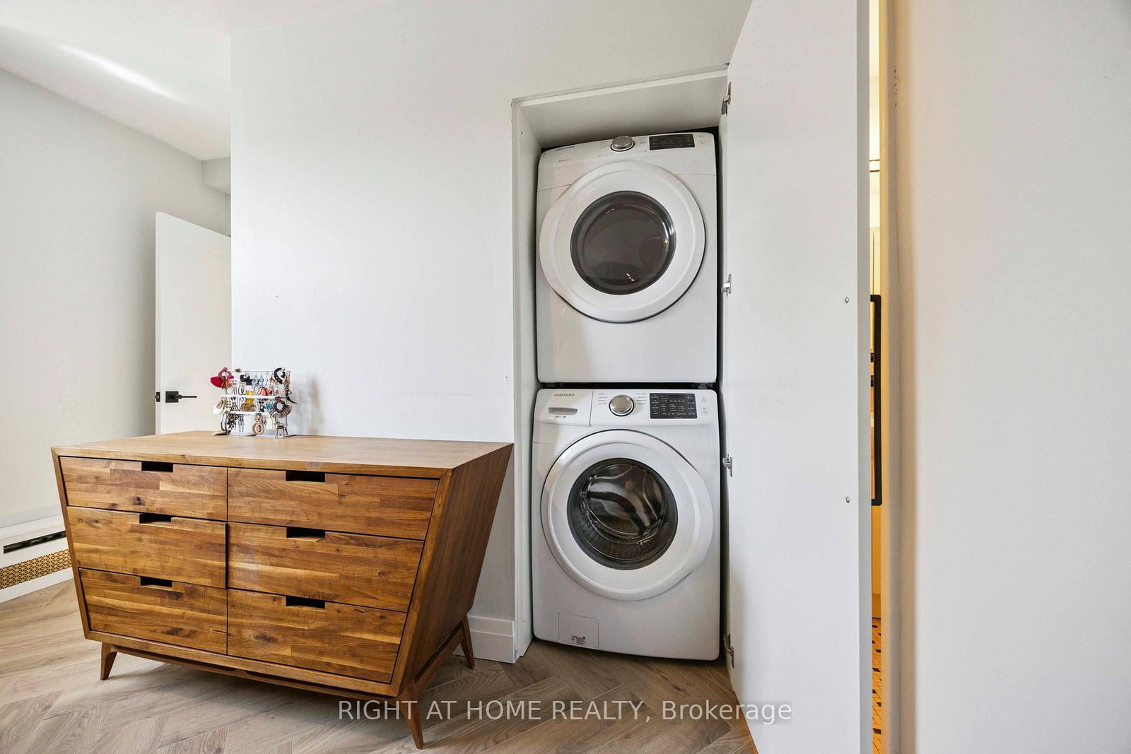 57 Neptune Drive, Unit 103 - Photo 20