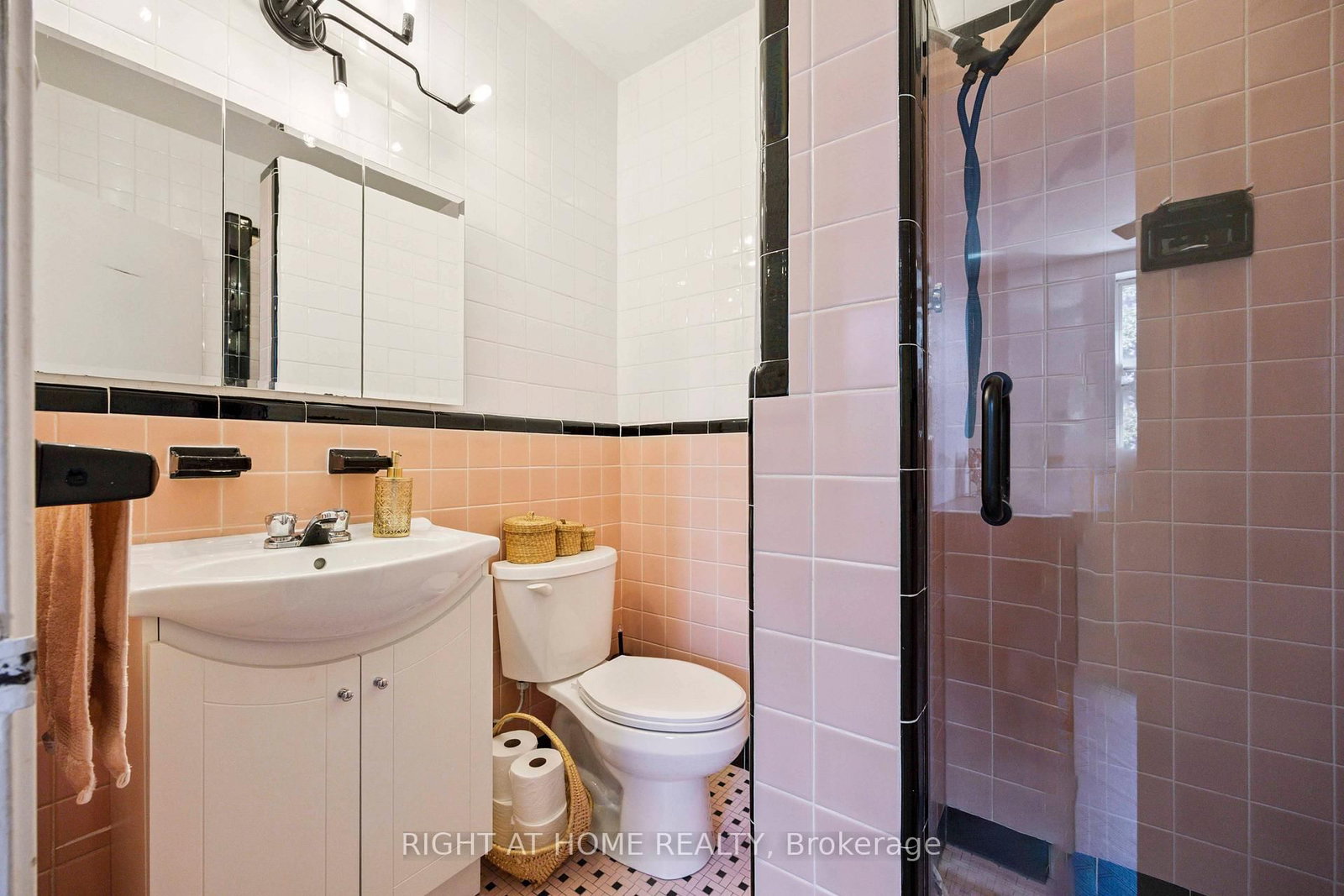 57 Neptune Drive, Unit 103 - Photo 21