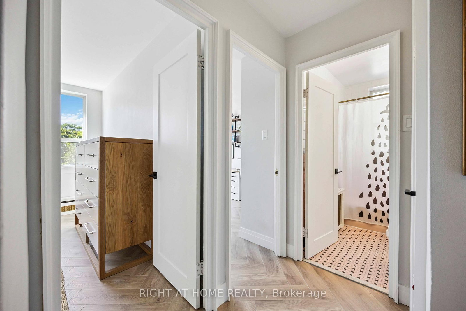 57 Neptune Drive, Unit 103 - Photo 22