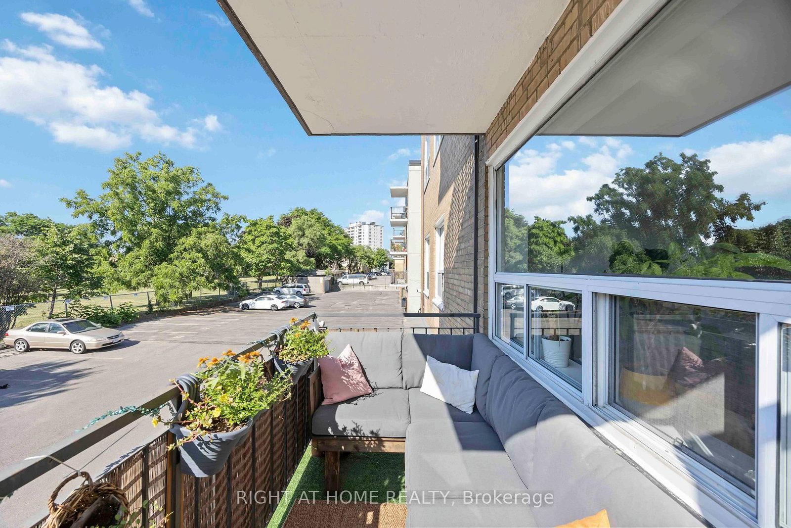 57 Neptune Drive, Unit 103 - Photo 29