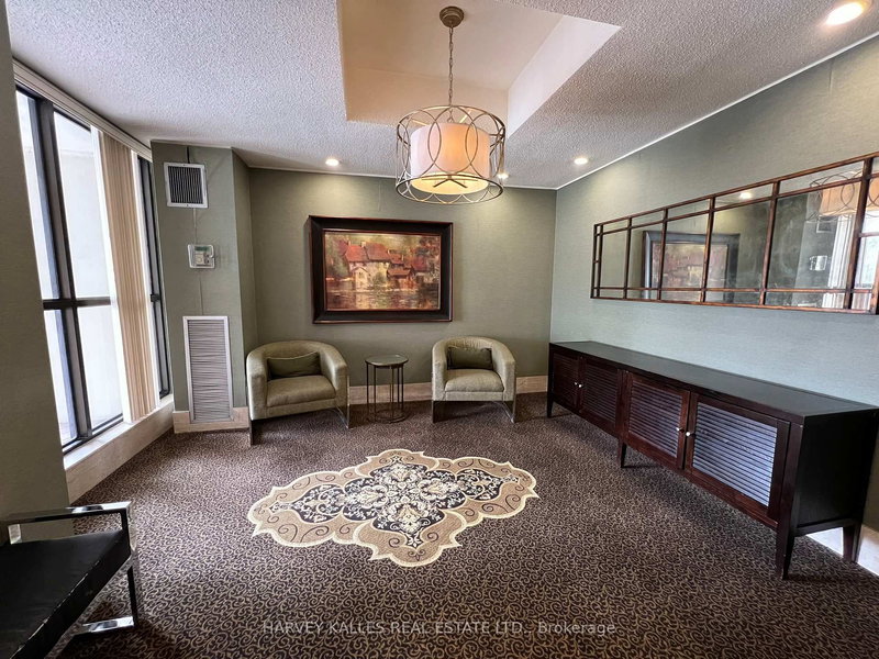 704 - 150 Neptune Dr, Toronto, M6A 2Y9 | Image 3