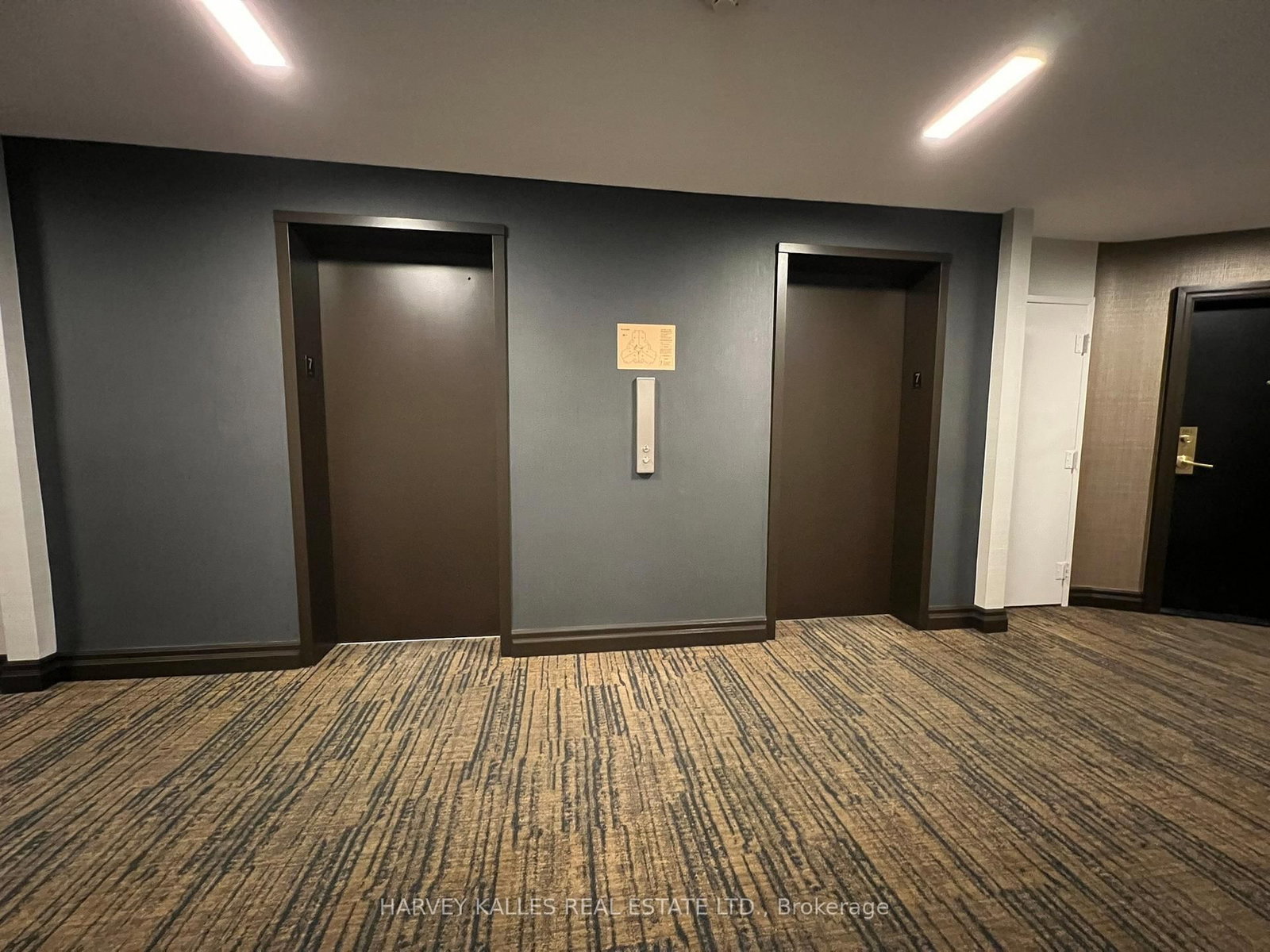 150 Neptune Drive, Unit 704 - Photo 5