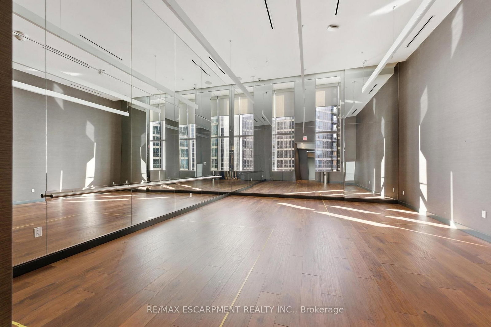 10 York Street, Unit 3807 - Photo 25