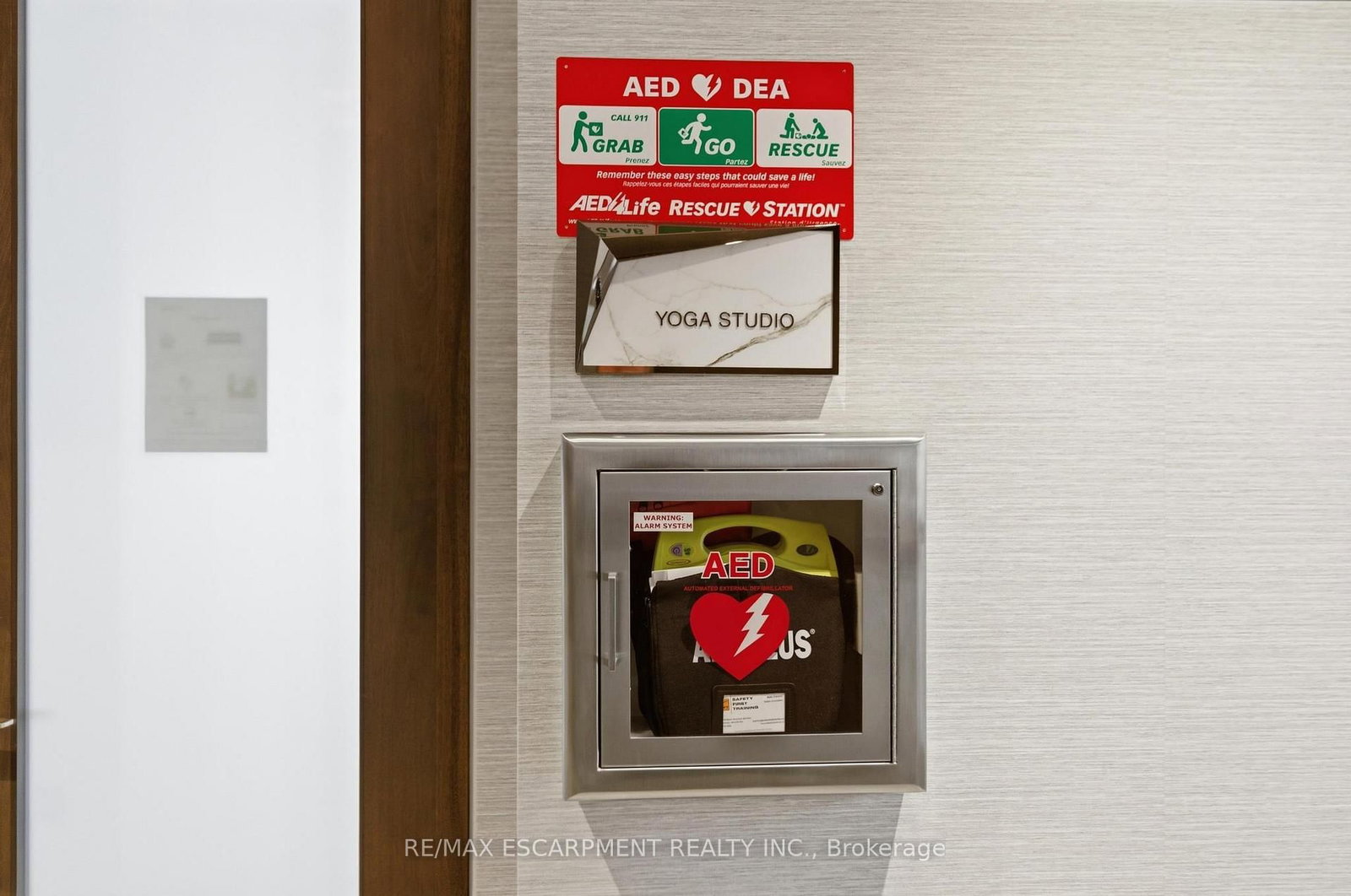 10 York Street, Unit 3807 - Photo 26