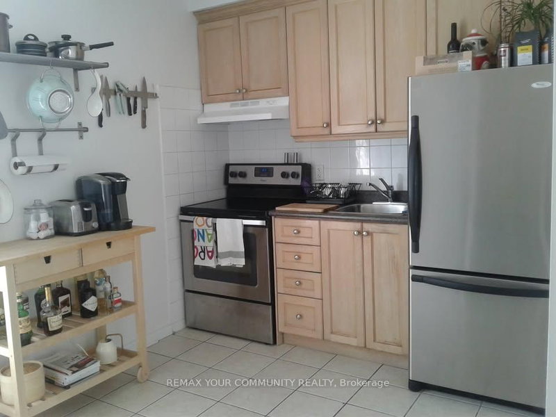 home for lease on Upper-151 Dovercourt Road