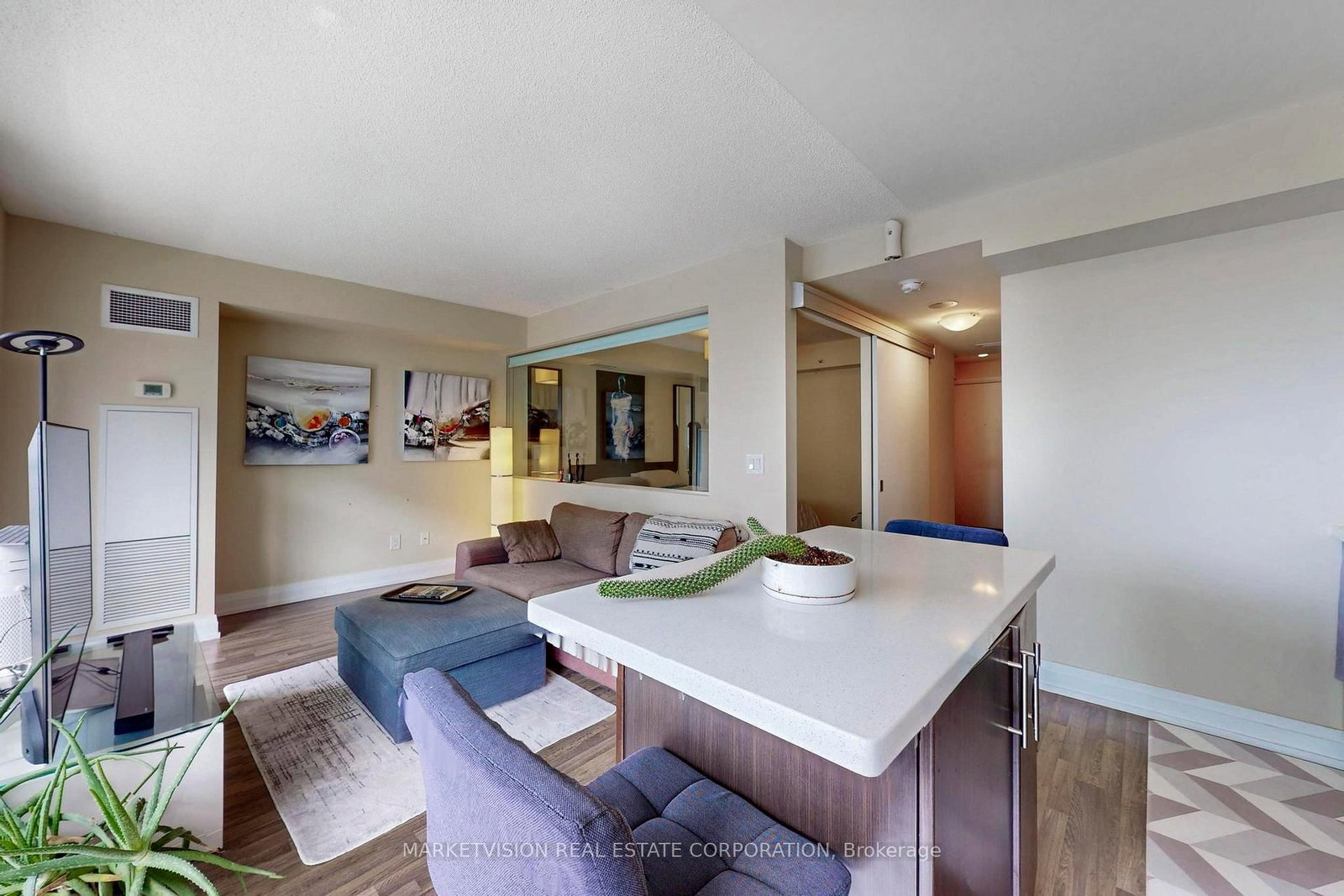 565 Wilson Avenue, Unit 806 - Photo 9