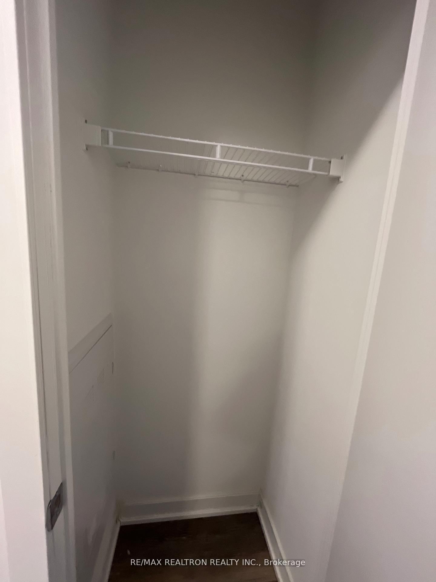 250 Lawrence Avenue W, Unit 401 - Photo 15