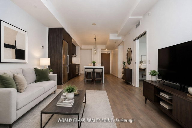 1511 - 1 Bloor Street E