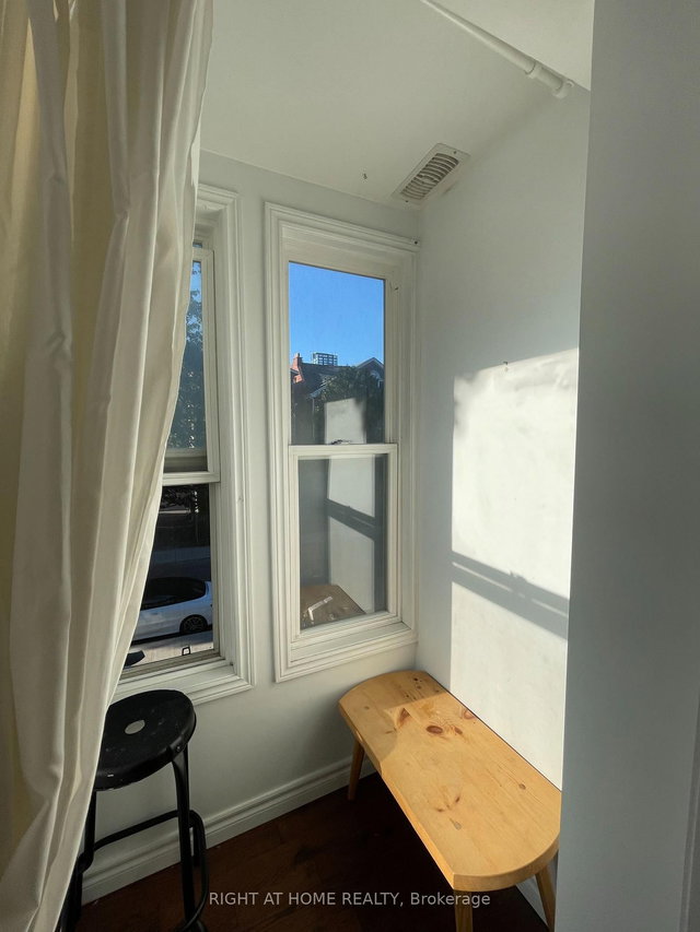 2 - 97 D'arcy Street