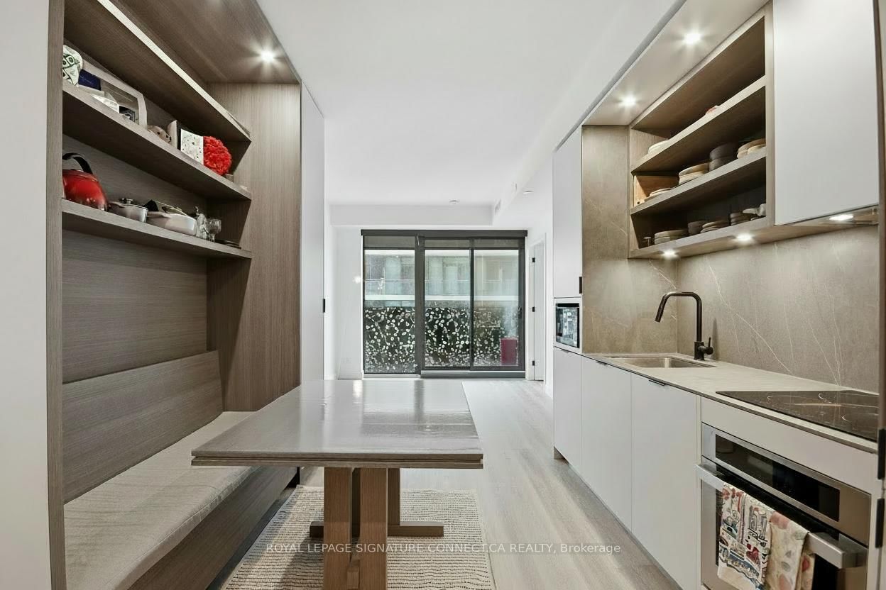 55 Charles Street E, Unit 2408