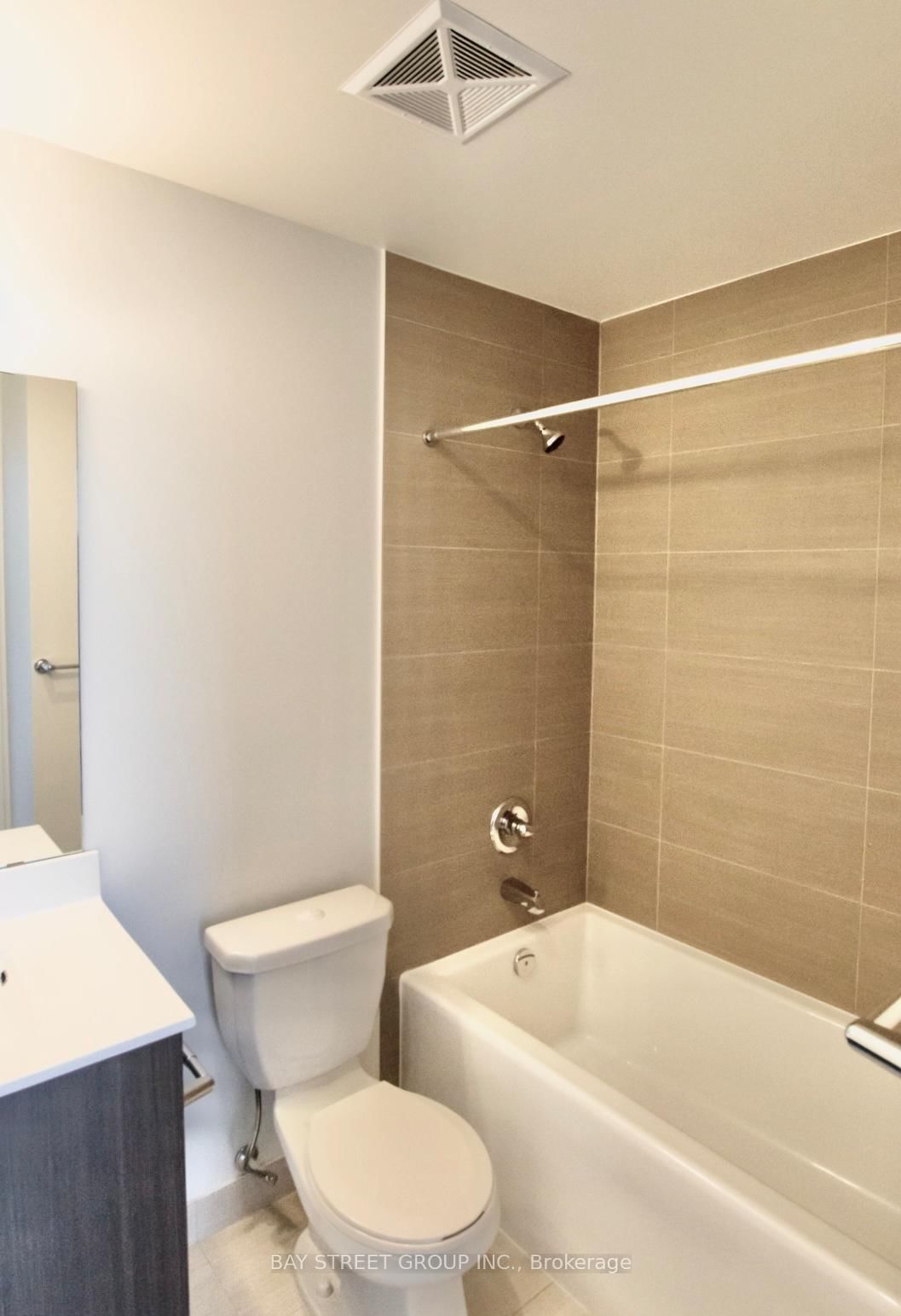 Condo for lease at 1705-55 Ann O'reilly Road, Toronto, Ontario, M2J 0E1 - Henry Farm - MLS: C12980502