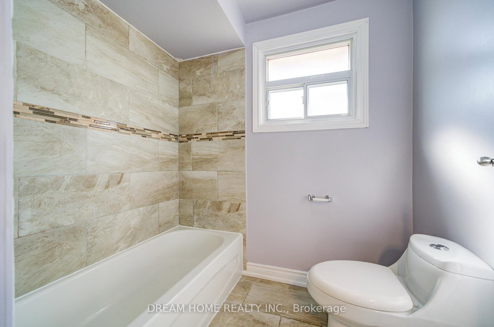 Detached House for sale at 51 Kamloops Drive, Toronto, Ontario, M2J 3R6 - Pleasant View - MLS: C12980566