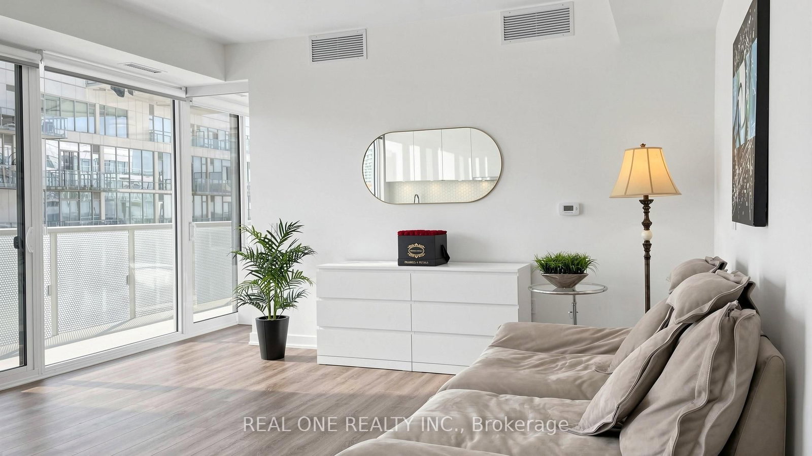 Condo for sale at 907-15 Queens Quay, Toronto, Ontario, M5E 0C5 - Waterfront Communities C8 - MLS: C12980570