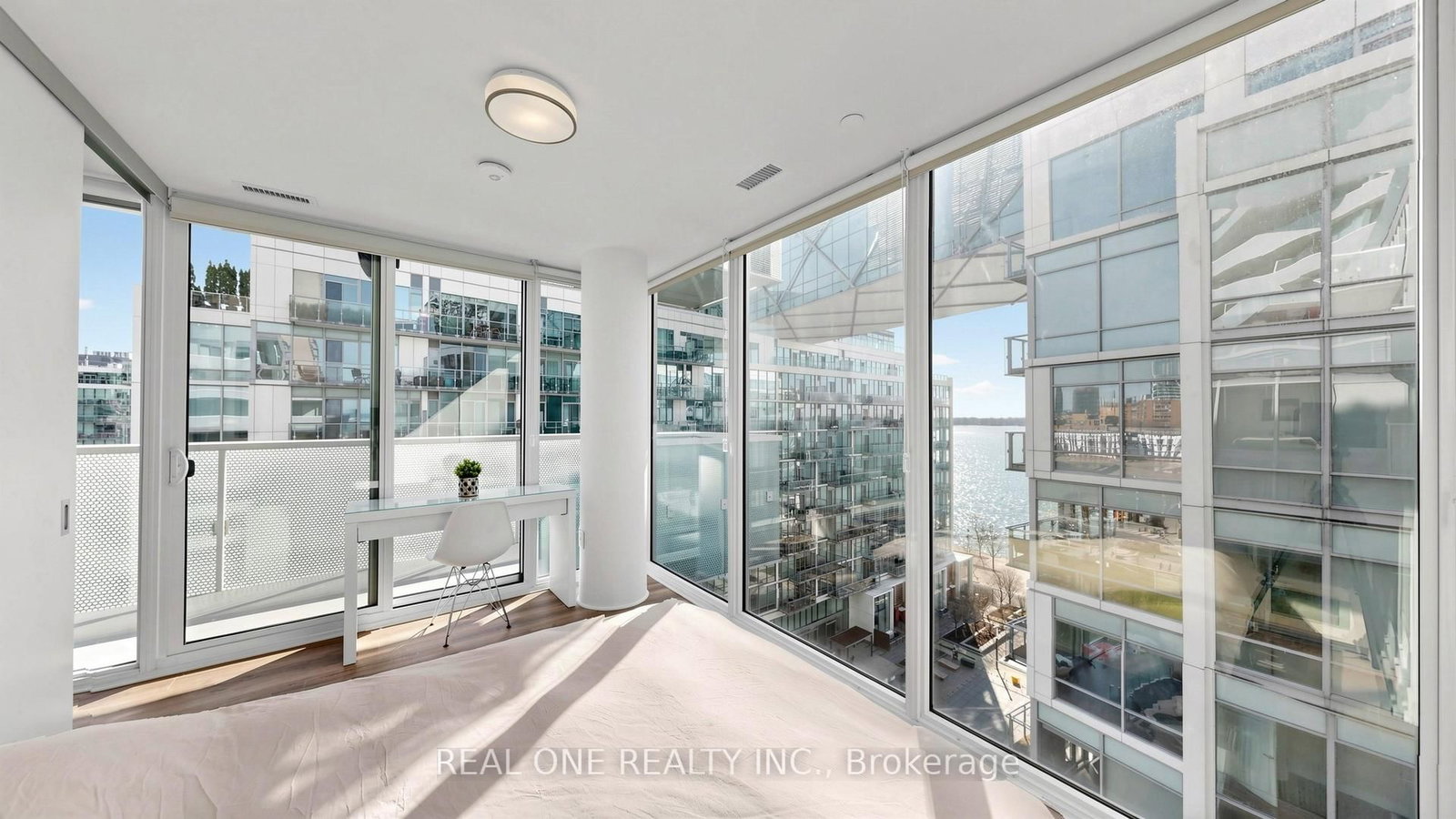 Condo for sale at 907-15 Queens Quay, Toronto, Ontario, M5E 0C5 - Waterfront Communities C8 - MLS: C12980570