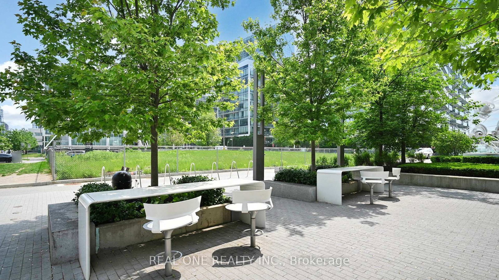 Condo for sale at 907-15 Queens Quay, Toronto, Ontario, M5E 0C5 - Waterfront Communities C8 - MLS: C12980570