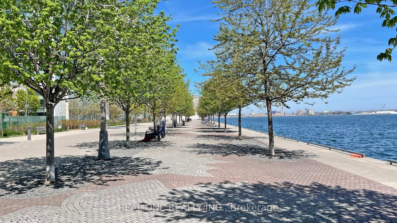 Condo for sale at 907-15 Queens Quay, Toronto, Ontario, M5E 0C5 - Waterfront Communities C8 - MLS: C12980570
