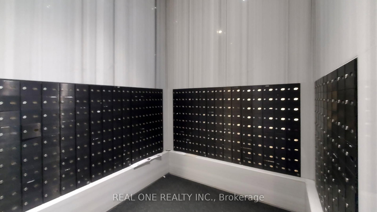 Condo for sale at 907-15 Queens Quay, Toronto, Ontario, M5E 0C5 - Waterfront Communities C8 - MLS: C12980570