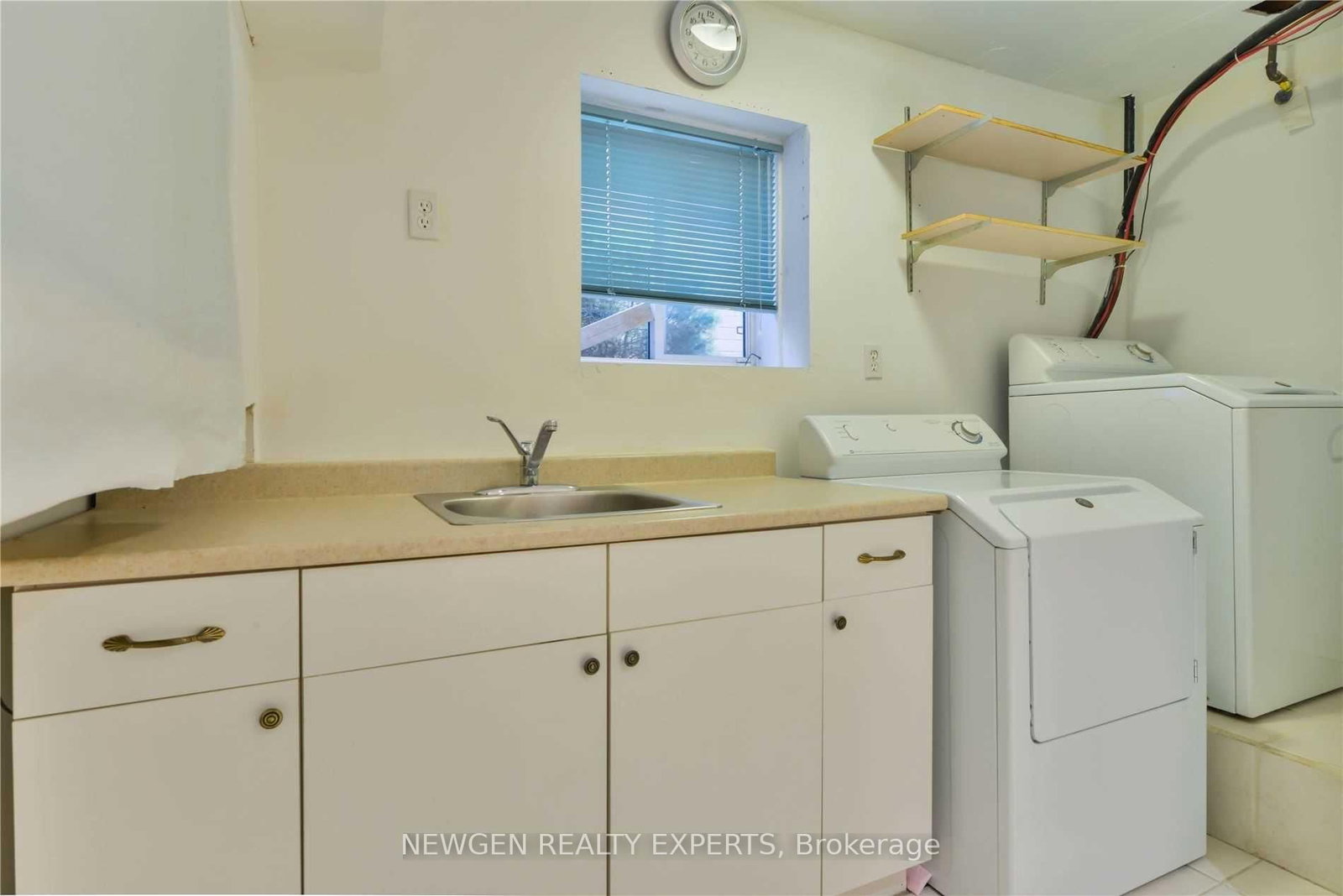 22 Rochefort Drive - Photo 35