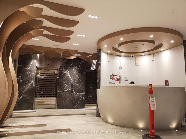 2902 - 21 Carlton Street