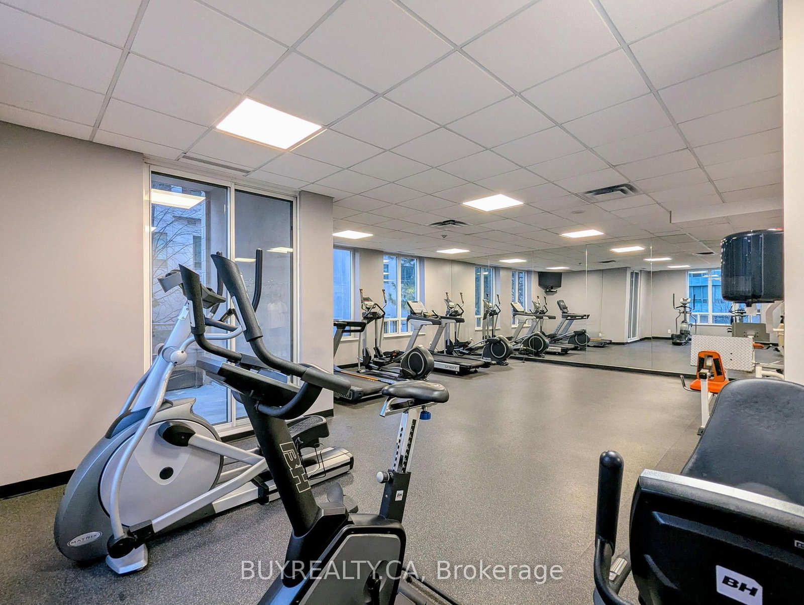 256 Doris Avenue, Unit 1603 - Photo 34