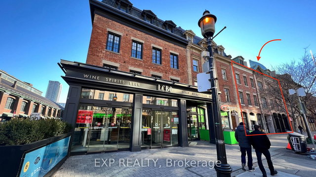 PH415 - 81A Front Street E