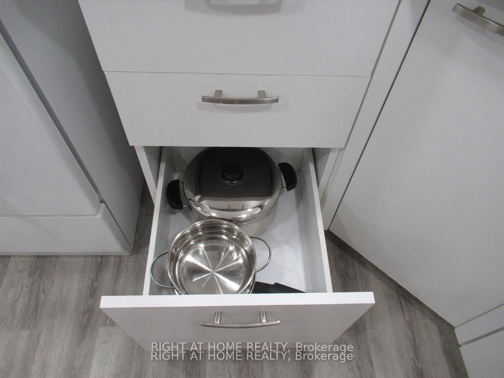 Semi-Detached House for lease at Lower-272 Roxton Road, Toronto, Ontario, M6G 3P9 - Palmerston-Little Italy - MLS: C12981084