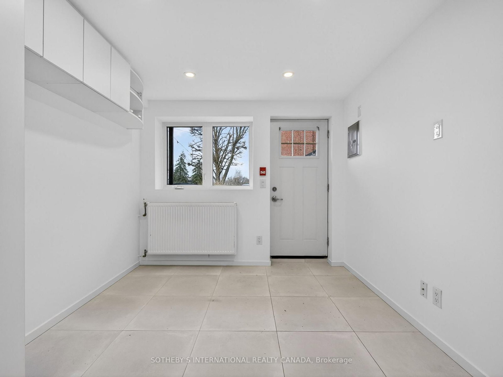 3879 Bathurst Street, Unit 8 - Photo 15