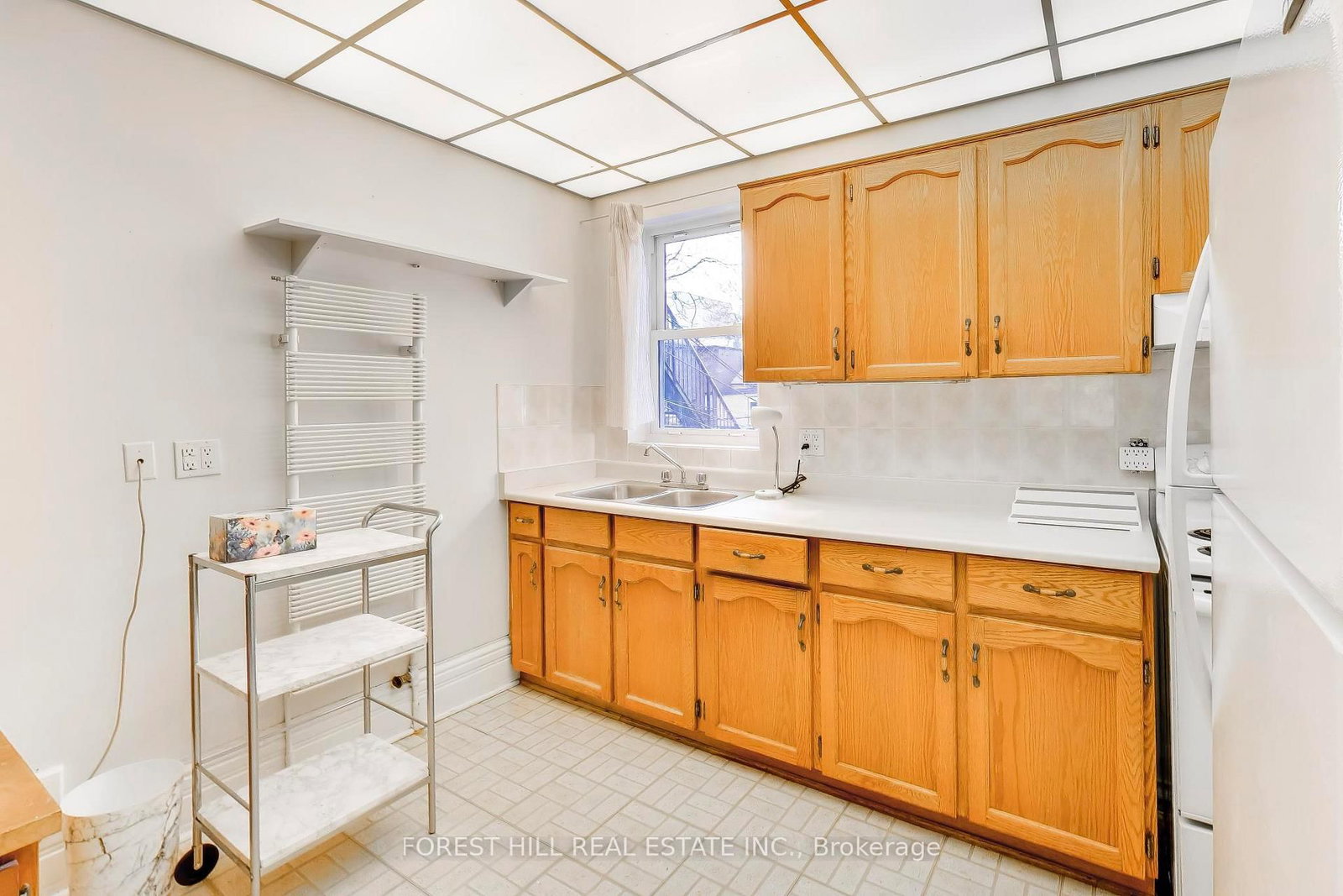 Detached House for sale at 30 Robert Street, Toronto, Ontario, M5S 2K3 - University - MLS: C12981486