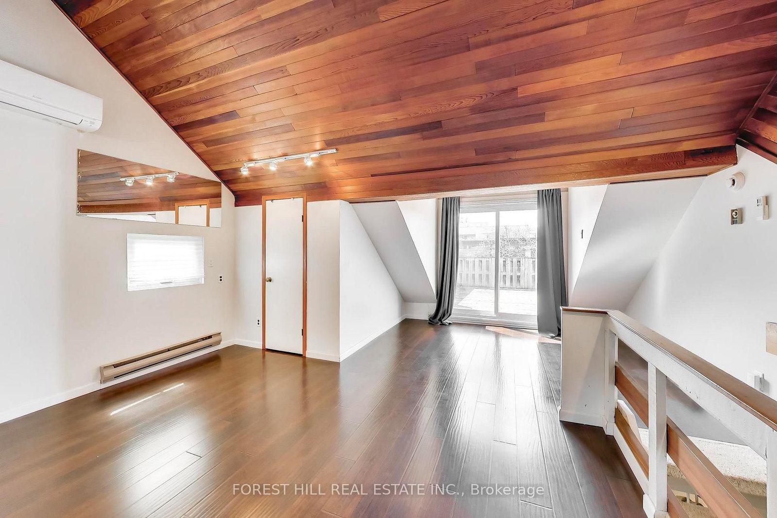 Detached House for sale at 30 Robert Street, Toronto, Ontario, M5S 2K3 - University - MLS: C12981486