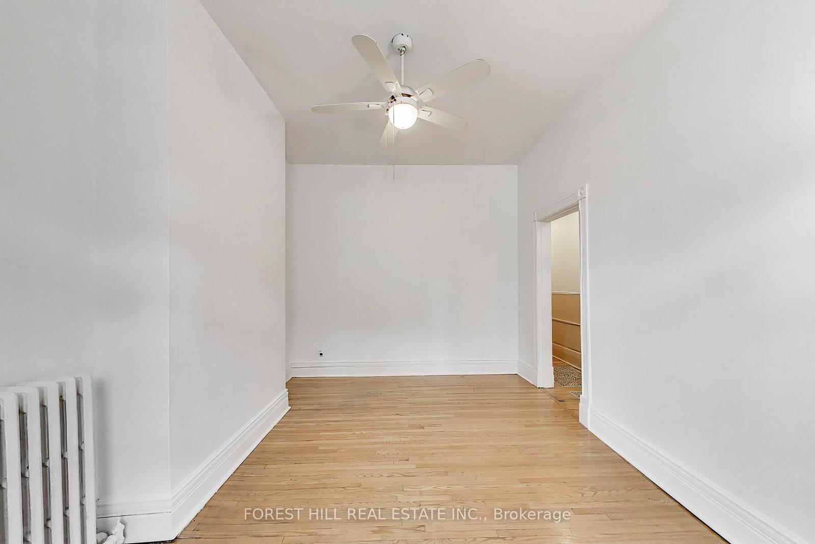 Detached House for sale at 30 Robert Street, Toronto, Ontario, M5S 2K3 - University - MLS: C12981486