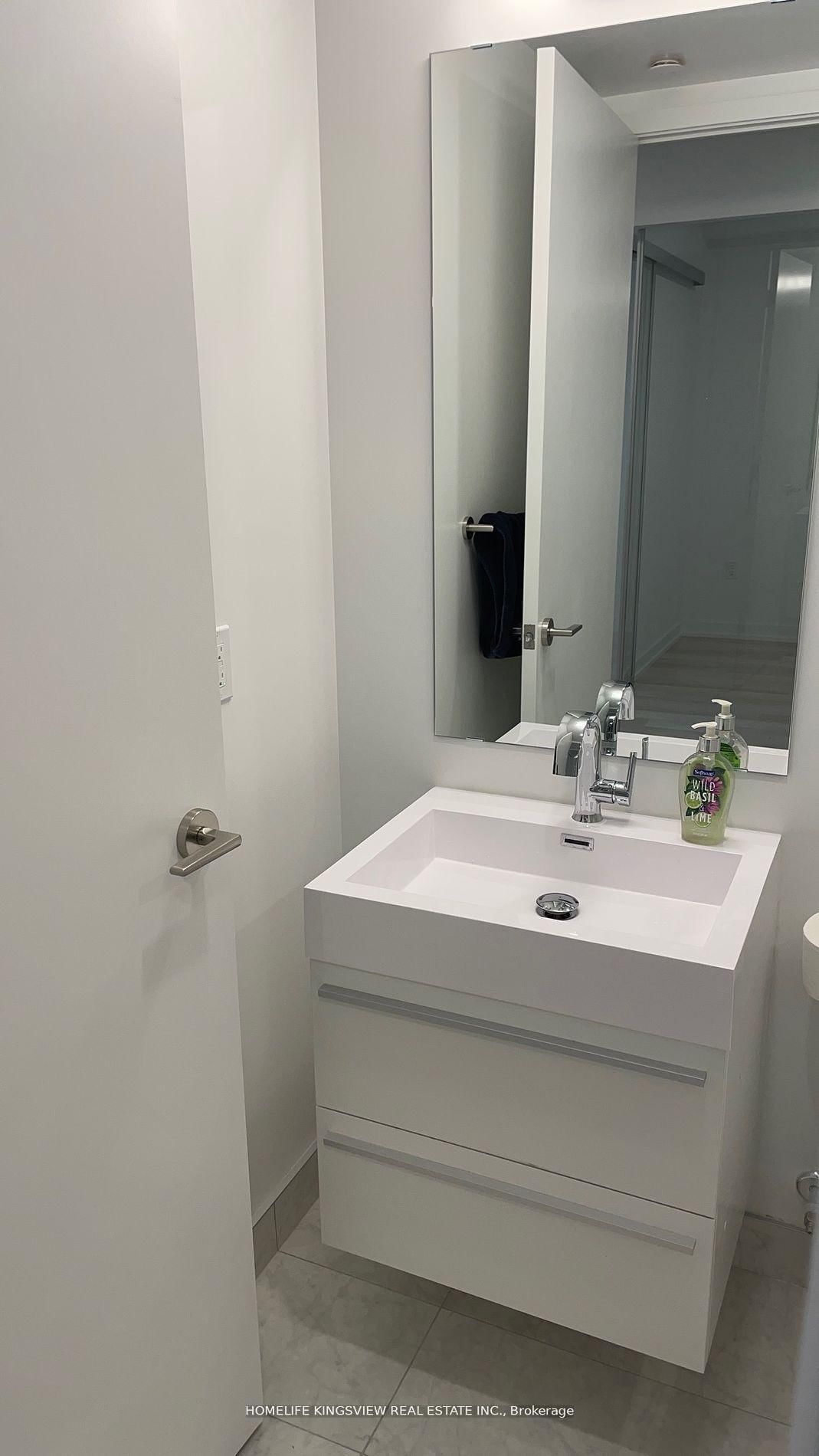 39 Roehampton Avenue, Unit 3502 - Photo 16