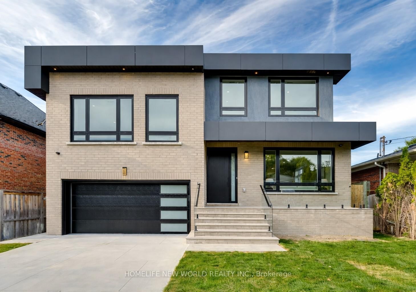 Property at 150 Viewmount