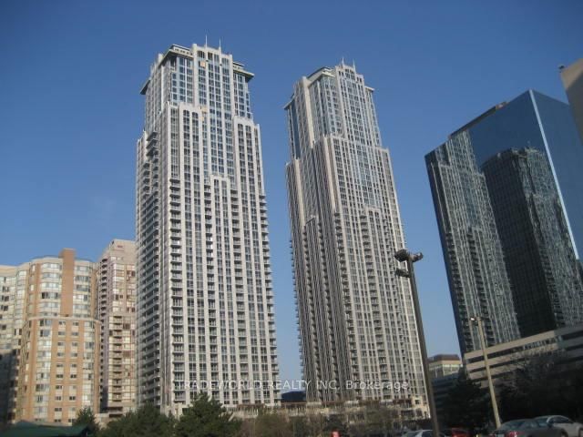 home for lease on 1013-763 Bay Street