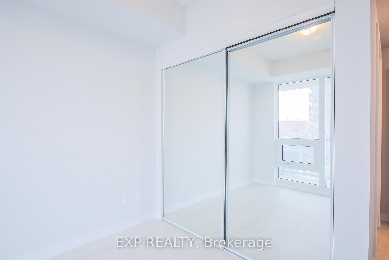 2221 Yonge Street, Unit 3410 - Photo 9