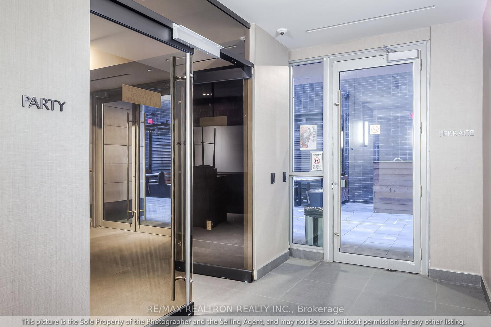 70 Temperance Street, Unit 1416 - Photo 20