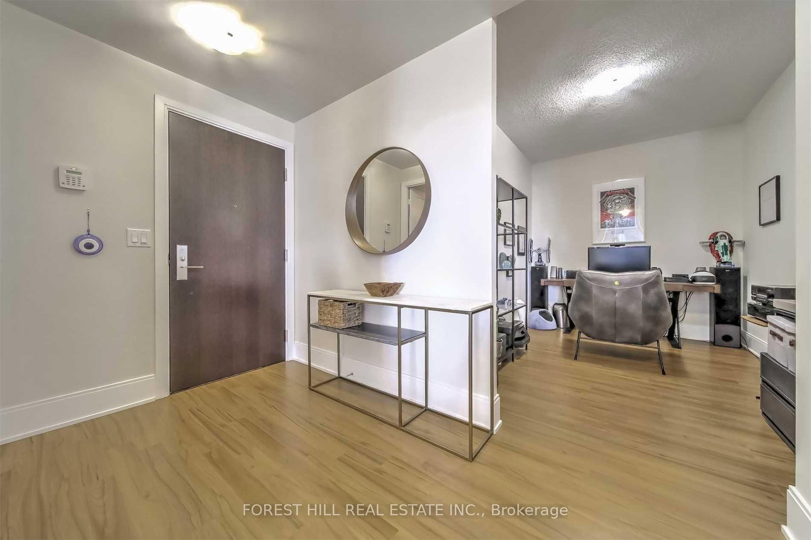 25 Broadway Avenue, Unit 1709 - Photo 2