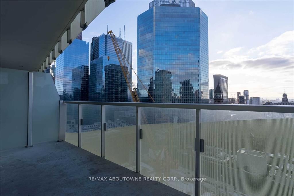 197 Yonge Street, Unit 1811 - Photo 25