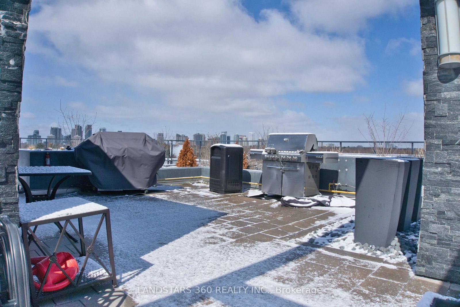 399 Spring Garden Avenue, Unit 615 - Photo 24