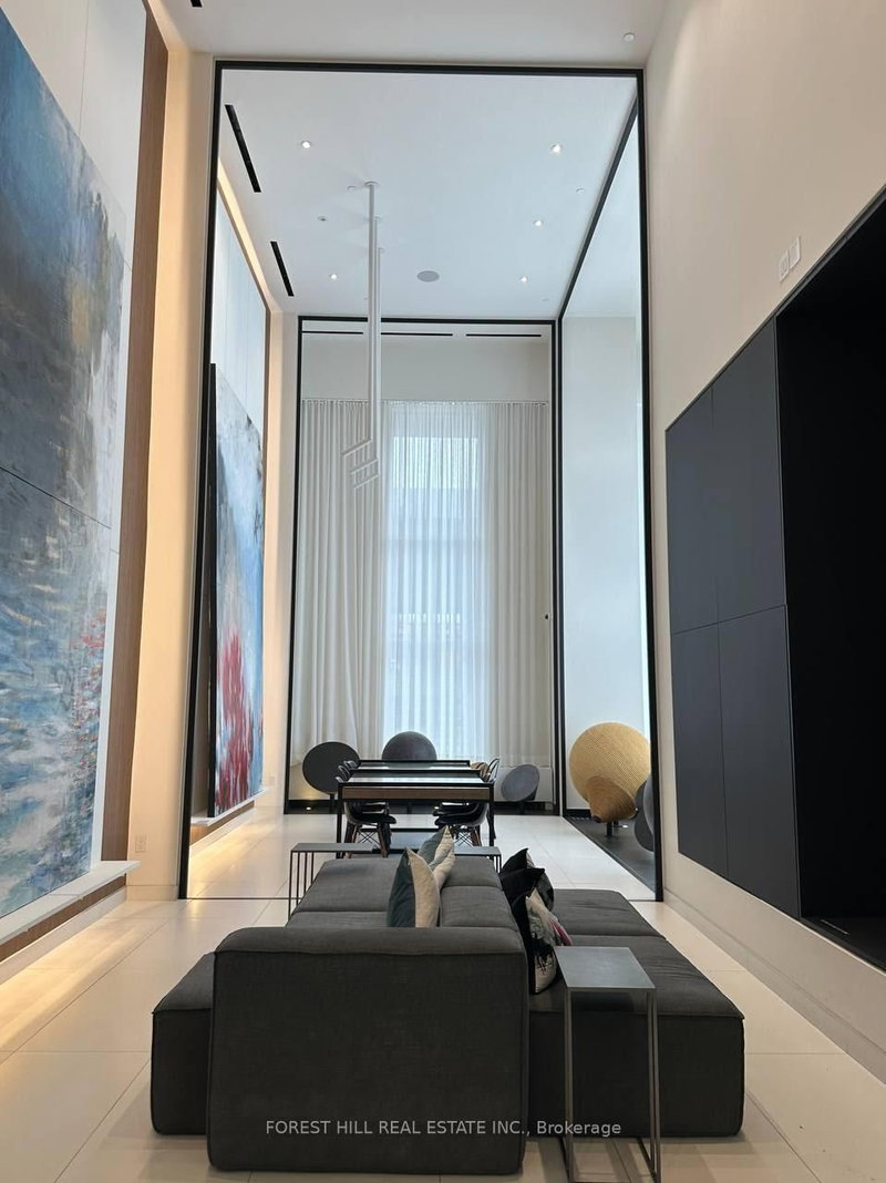 home for lease on 405-20 Richardson Street