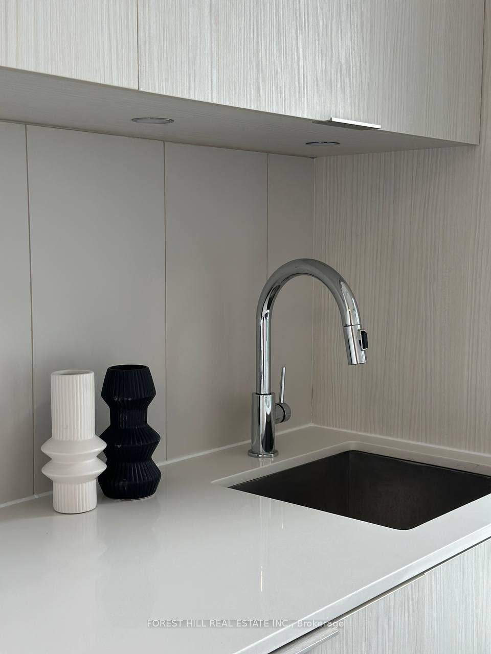 20 Richardson Street, Unit 405 - Photo 6