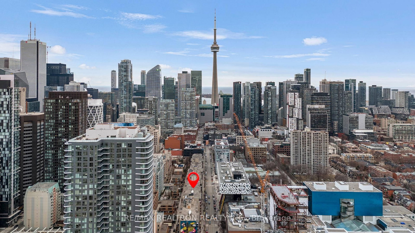 85 McCaul Street N - Photo 14