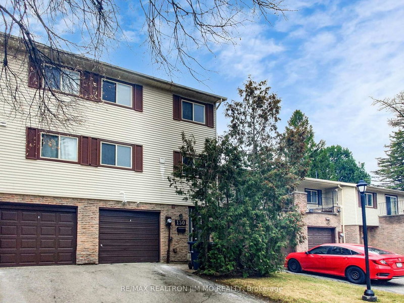 130 Jenny Wren Way, Toronto, M2H 2Z2 | Image 2
